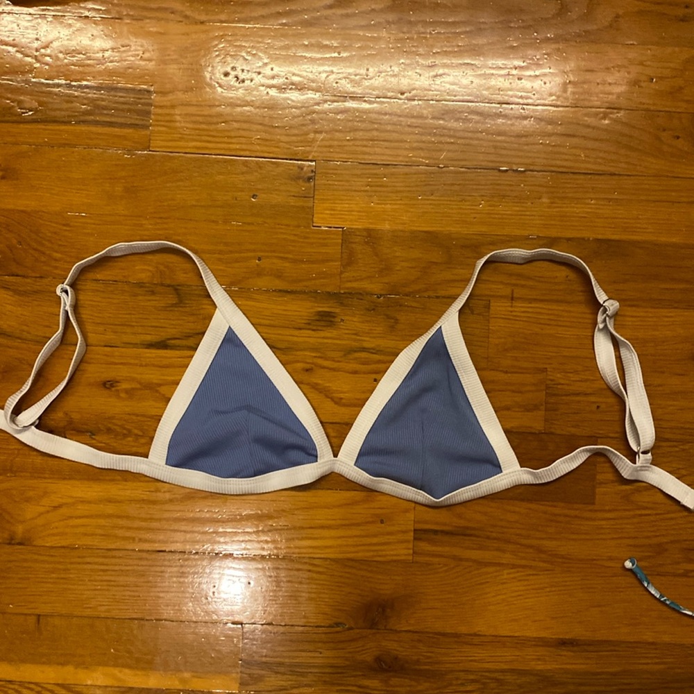 Bikini top and bottom (blue/white)